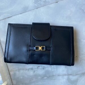 Ladies wallet  new not leather